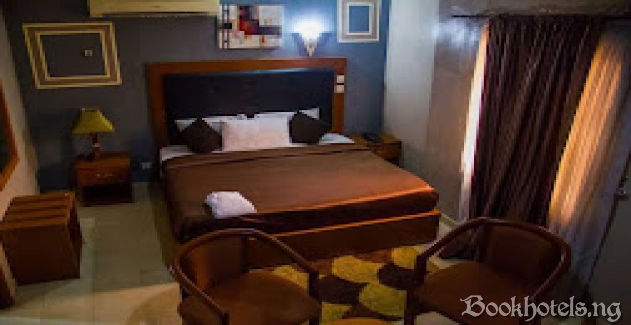 Silver Grandeur Hotel