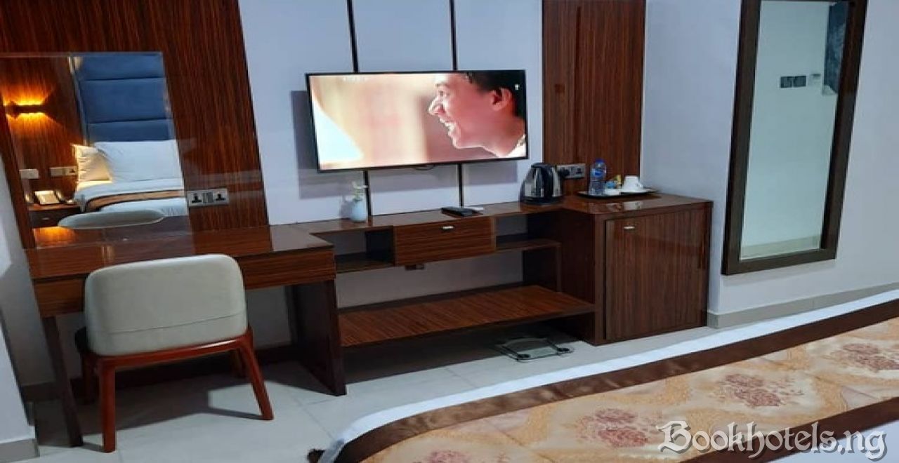 Sublime Hotels And Suite