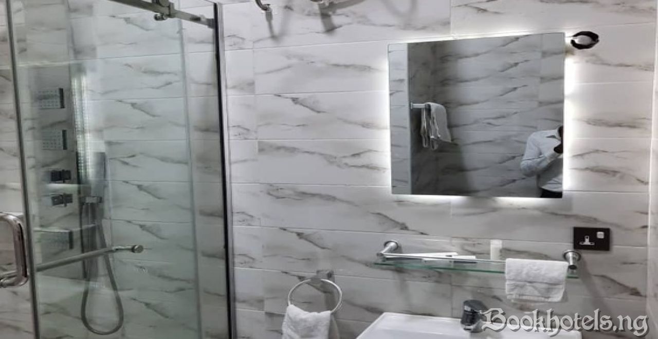 Sublime Hotels And Suite