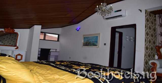 The Excape Suite