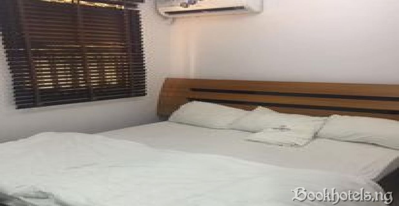 ThriveMax Hotel And Suites