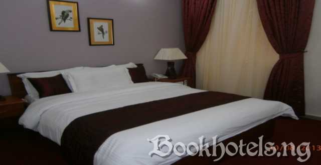 Ville Regent Hotel