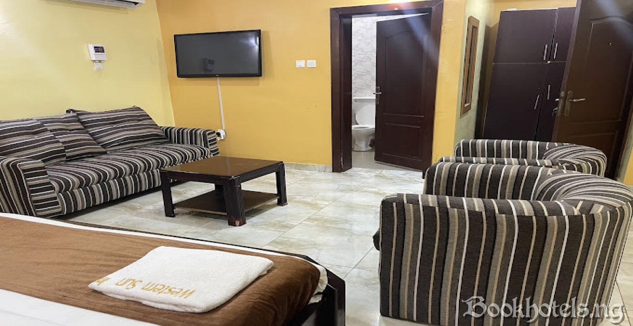 Western Sun International Hotel And Event Center