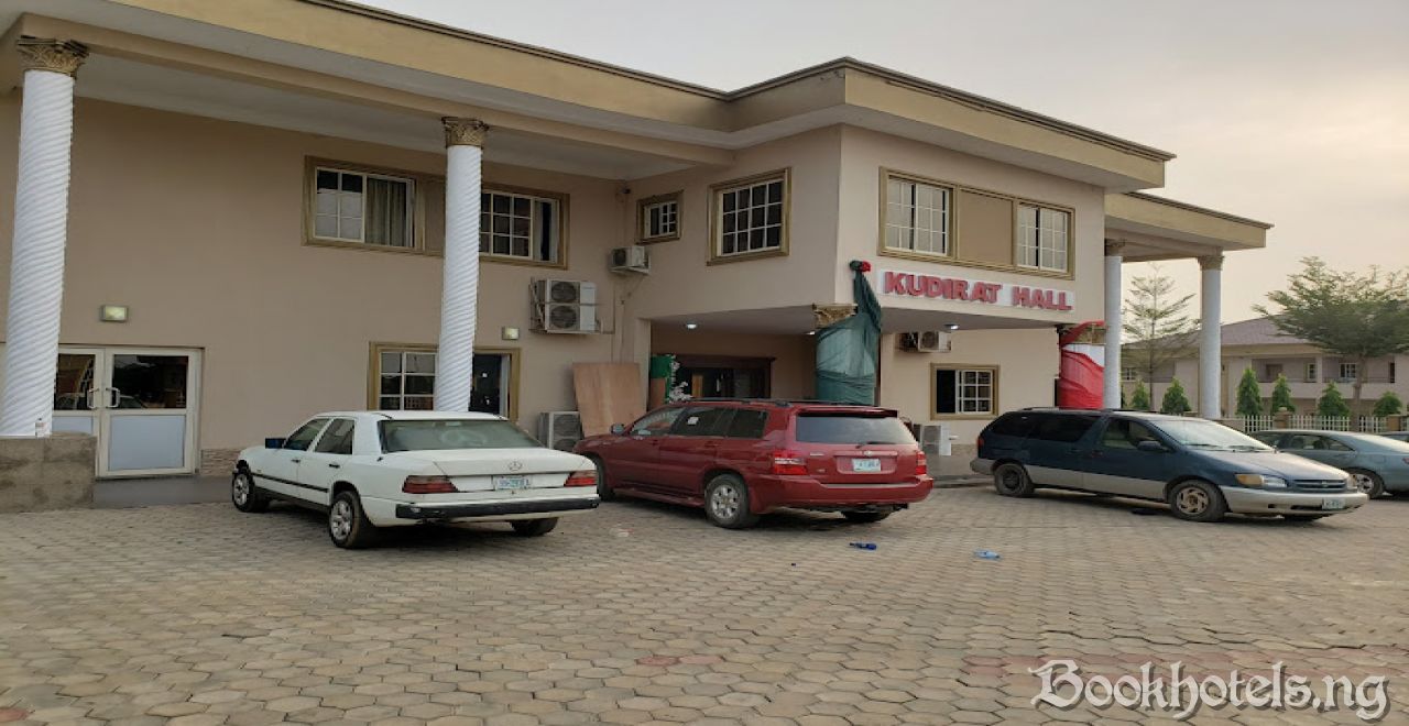 Western Sun International Hotel And Event Center