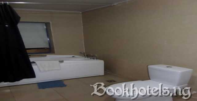 Westpoint Hotel