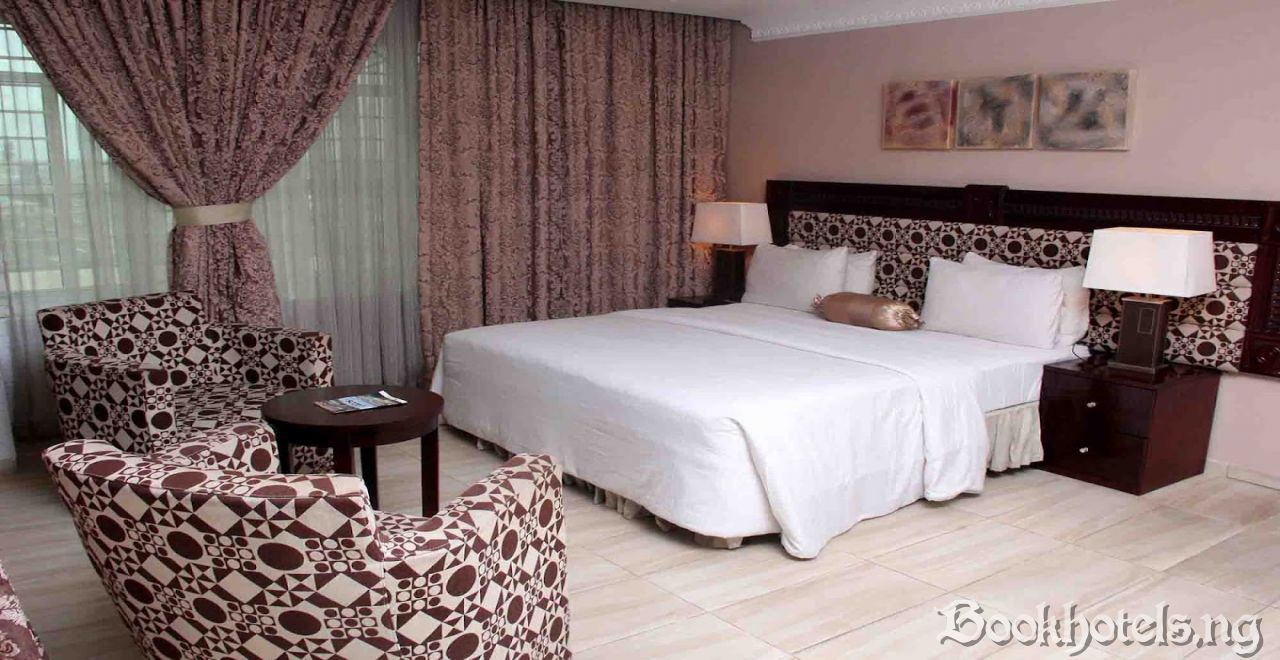 Excel Oriental Hotel And Suites