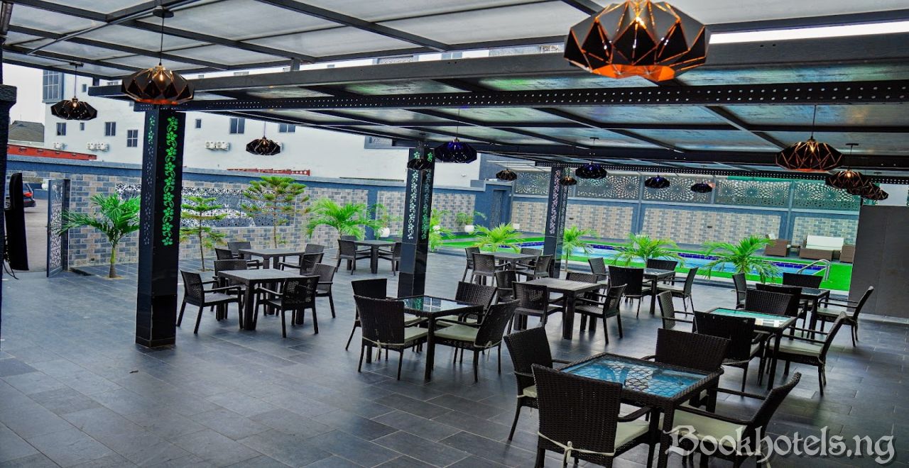 Hotel Romeneo