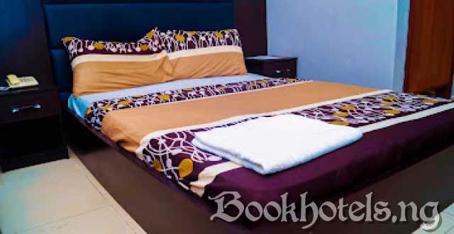 Royalkaft Hotels