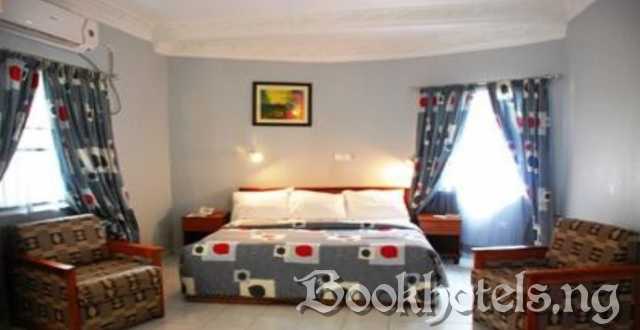 Sinoni Lodge