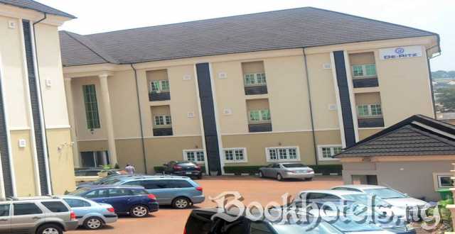 Ritz Carinton Hotel And Suites