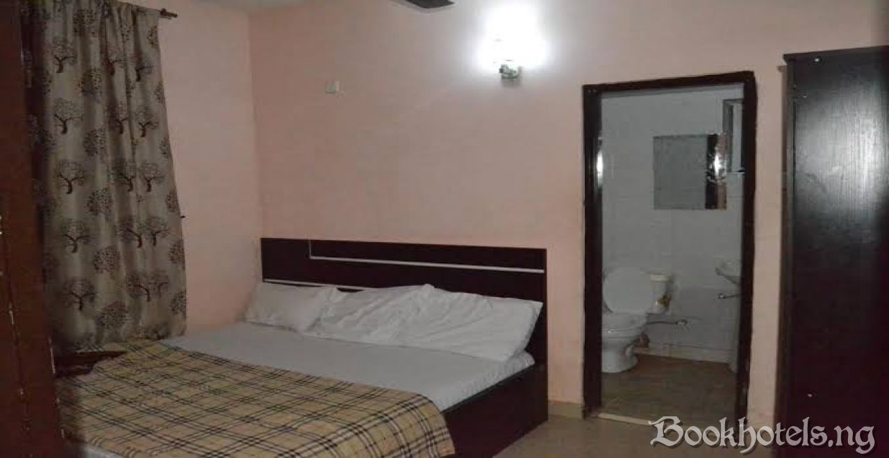 Suzan Guest House