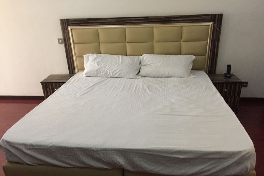 COMFORT ROOM