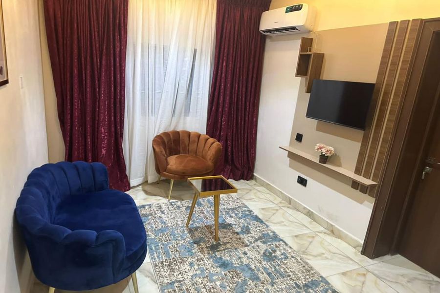 BUSINESS SUITE