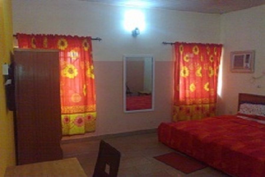 STANDARD ROOM