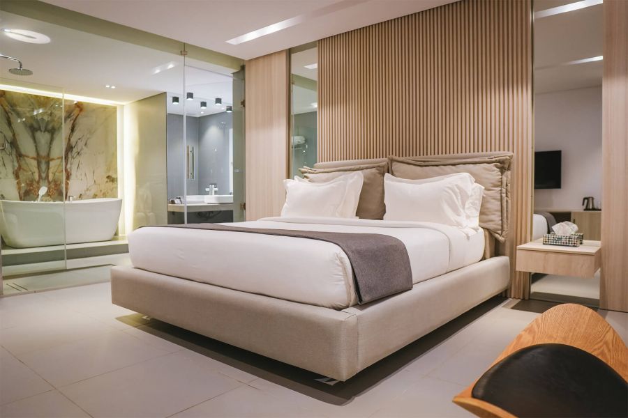 THE PANAMA SUITE