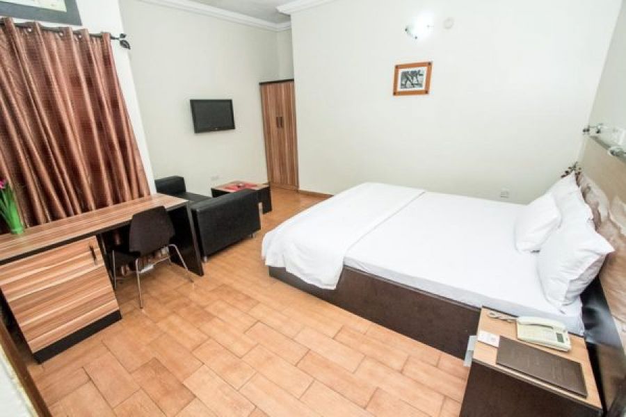 BAYVIEW SUITE