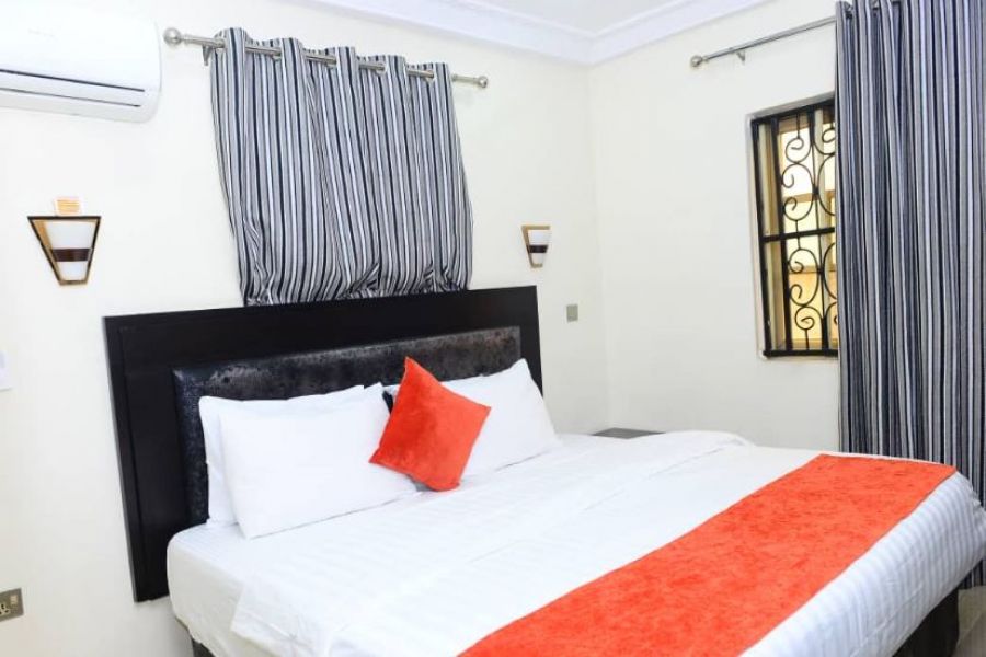 STANDARD ROOM 2