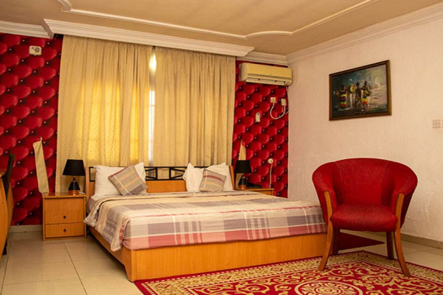 STANDARD ROOM