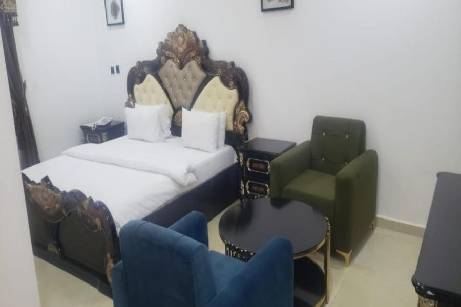STANDARD ROOM