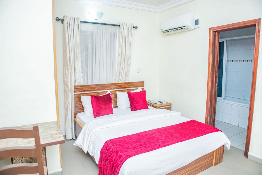 SUPER DELUXE ROOMS