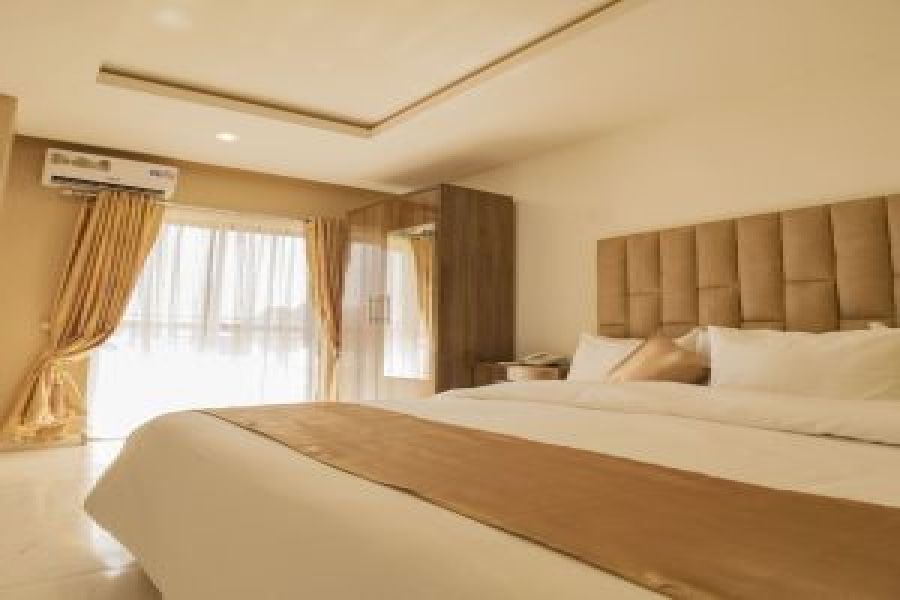 TWO BEDROOM EXECUTIVE 