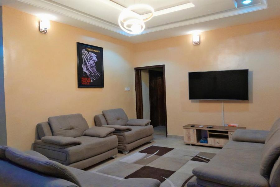 1 BEDROOM [CAUTION FEE 30K]