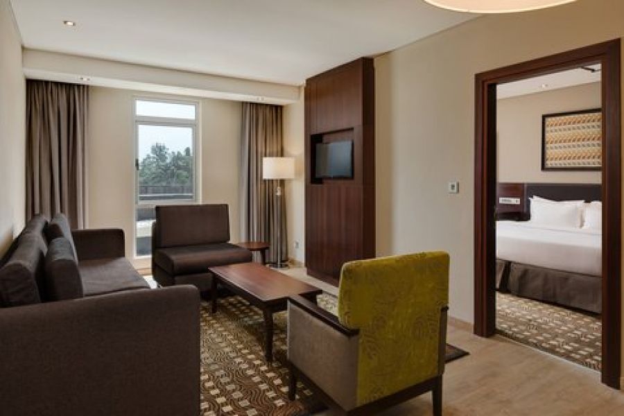 SUITES