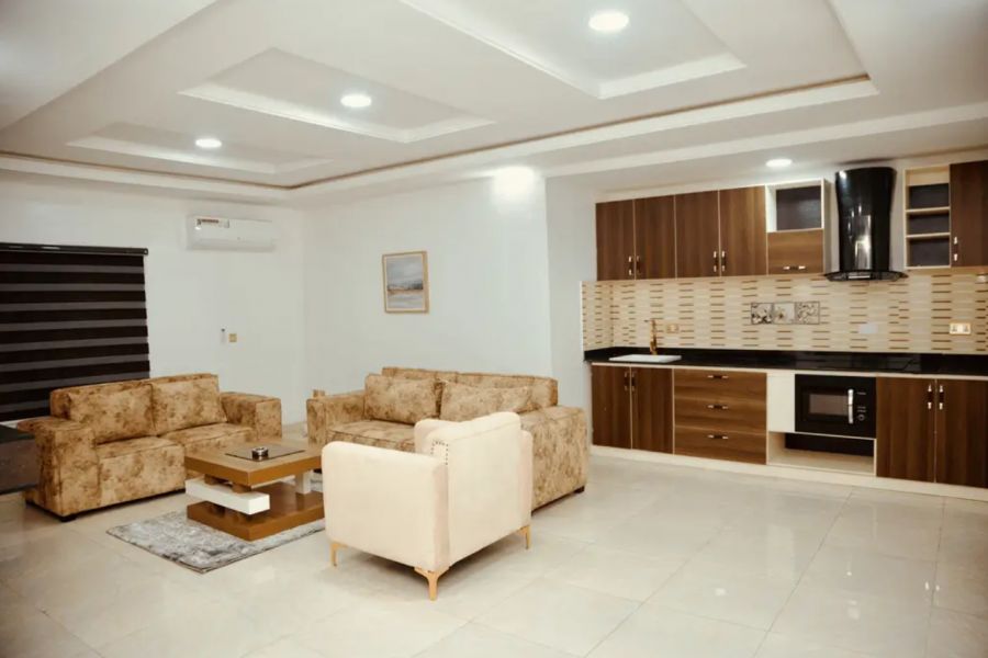 2 BEDROOM APARTMENT