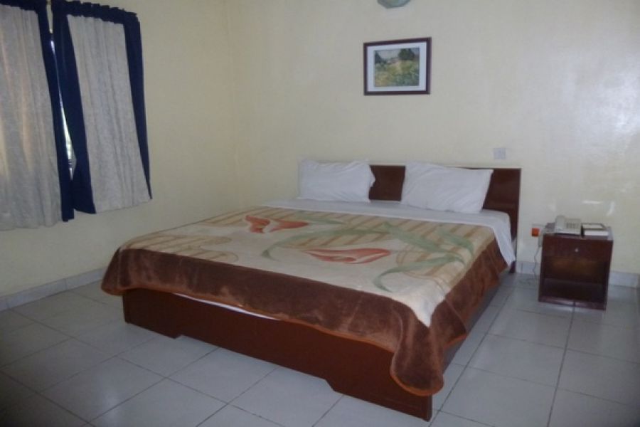 GRACE SUITE