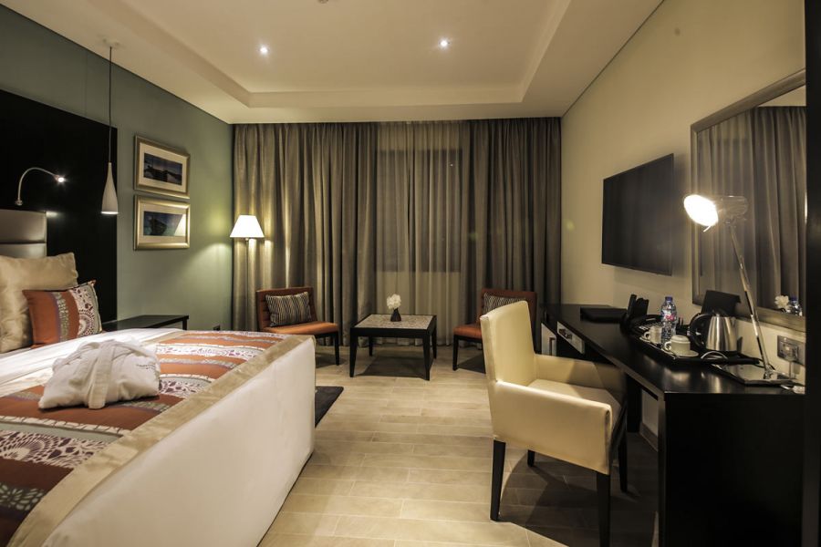 DELUXE ROOM