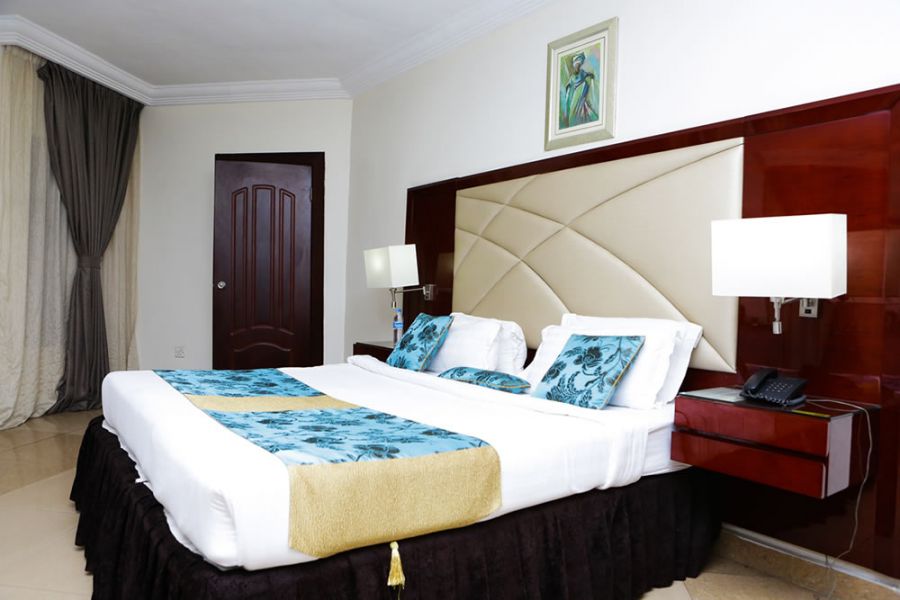 PRESIDENTIAL SUITE 