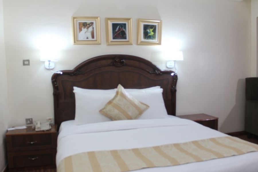 STANDARD ROOM