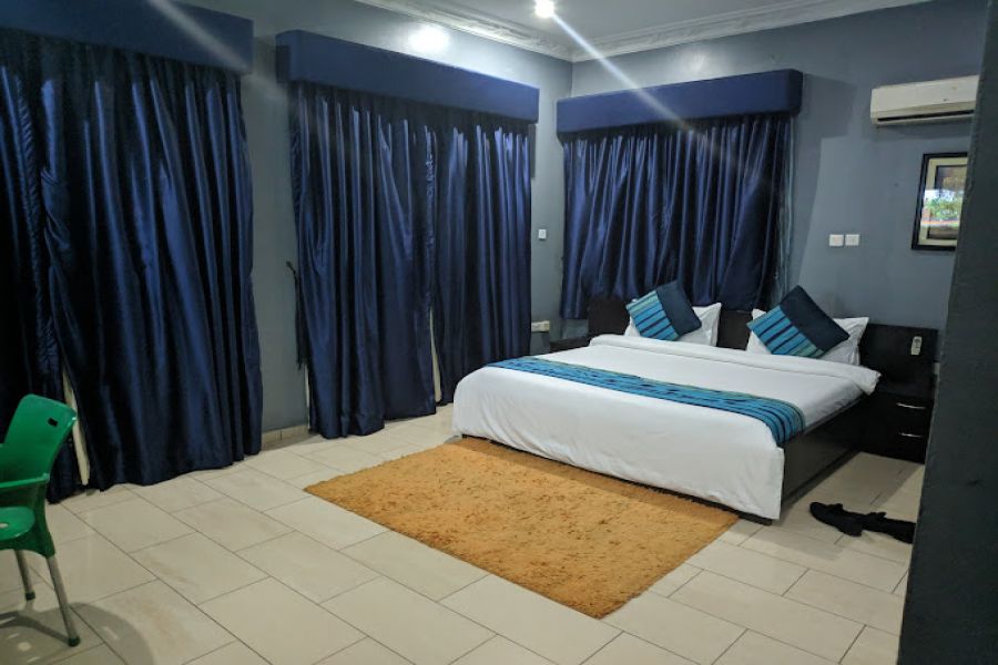 LOUNGE WIND 2