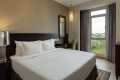 SUPER EXECUTIVE ROOM