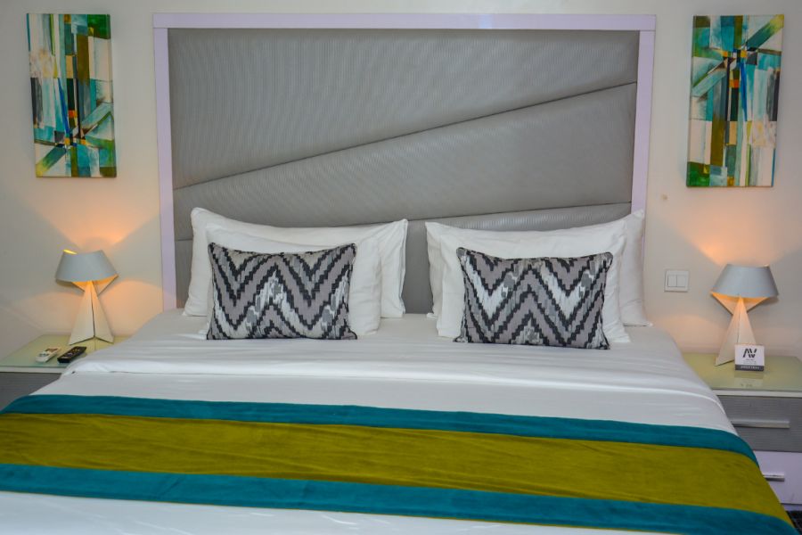 COMFORT ROOM