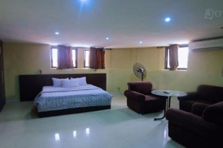 SUPERIOR ROOM